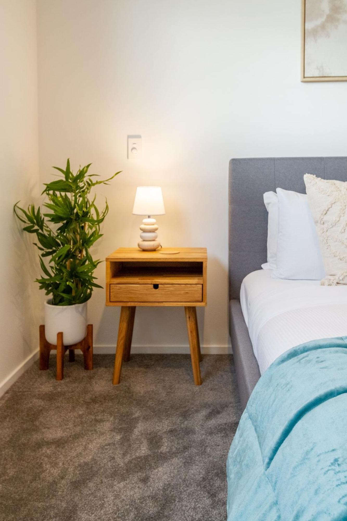 Executive Suite On Lichfield Street - 2 Bed 2 Bath Christchurch Bagian luar foto