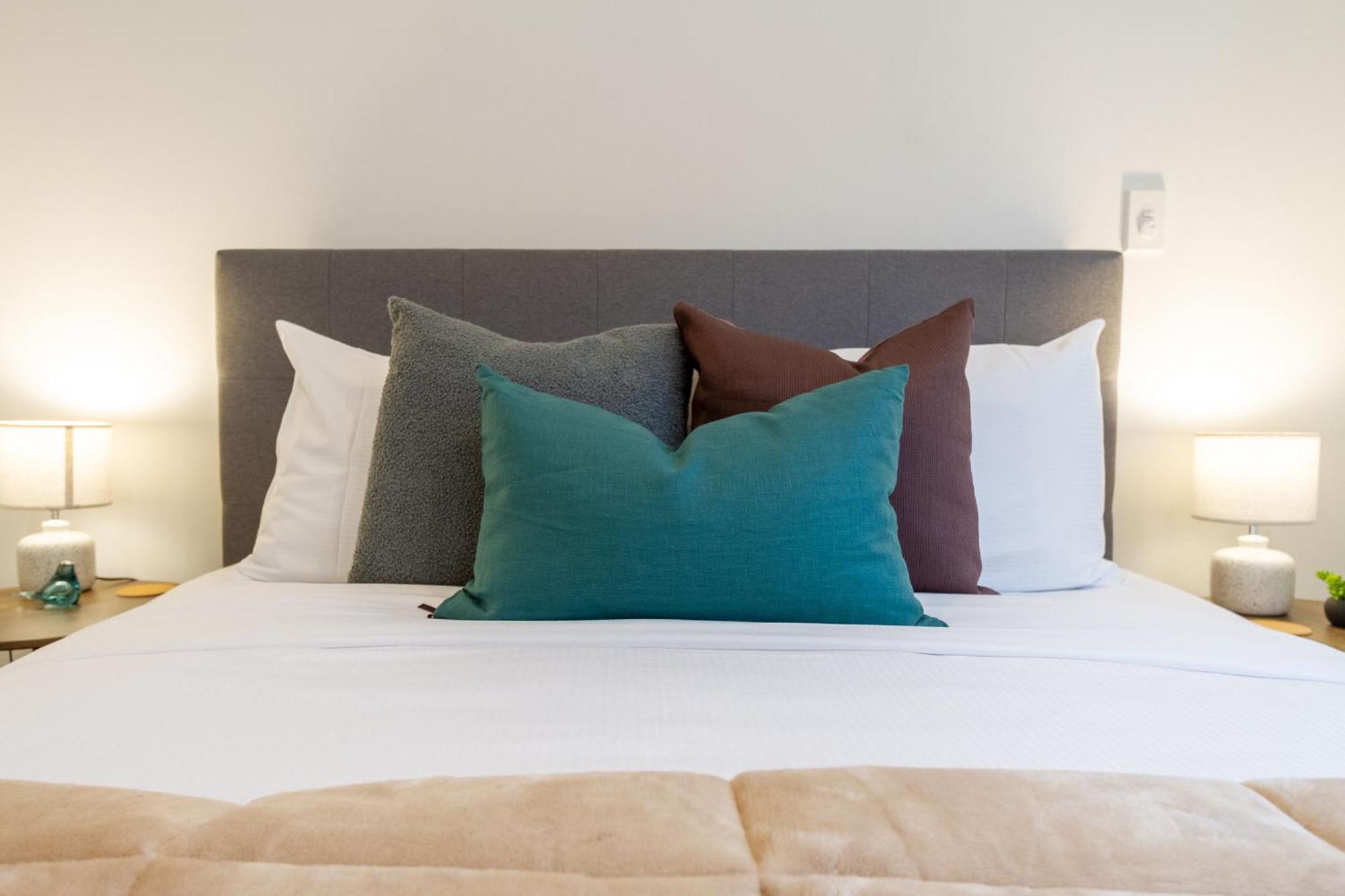 Executive Suite On Lichfield Street - 2 Bed 2 Bath Christchurch Bagian luar foto