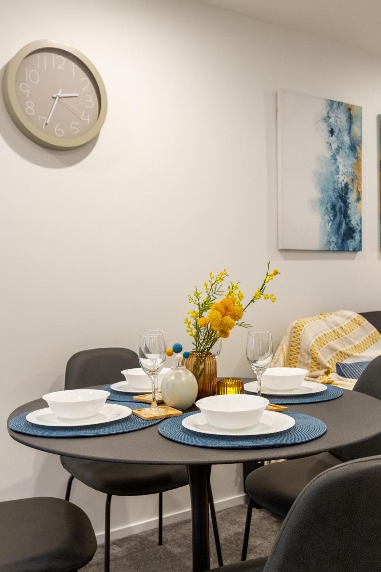 Executive Suite On Lichfield Street - 2 Bed 2 Bath Christchurch Bagian luar foto